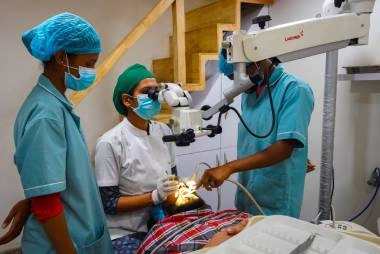 Find Microscope Enhanced Dentistry Bibwewadi Pune